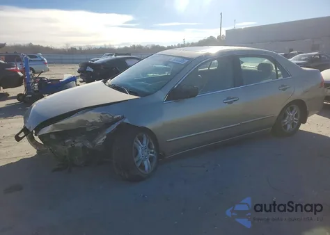 2006 Honda Accord Ex z USA, uszkodzony, nr VIN 1HGCM55746A004075